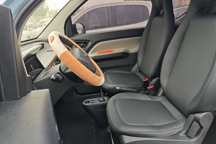Used Wuling Hongguang MINIEV 2022 Zizai Version Lithium-NMC Left Front Seat