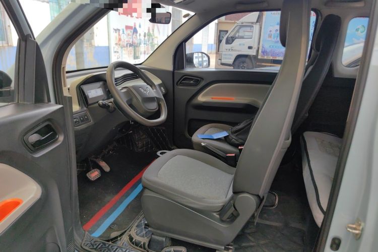 Used Wuling Hongguang MINIEV 2022 Easy Version Lithium Iron Phosphate Left Front Seat
