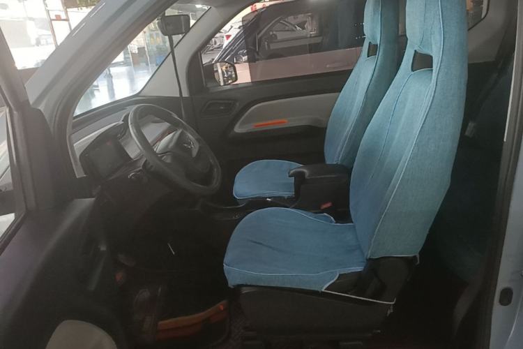Used Wuling Hongguang MINIEV 2022 Easy Version Lithium Iron Phosphate Left Front Seat