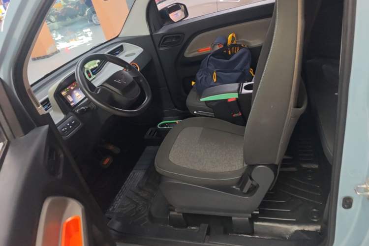 Used Wuling Hongguang MINIEV 2022 Zizai Version Lithium Iron Phosphate Left Front Seat