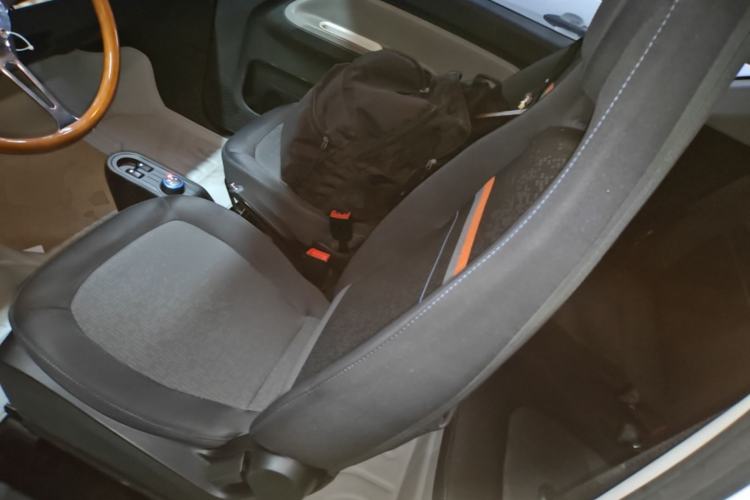Used Wuling Hongguang MINIEV 2022 Zizai Version Lithium Iron Phosphate Left Front Seat