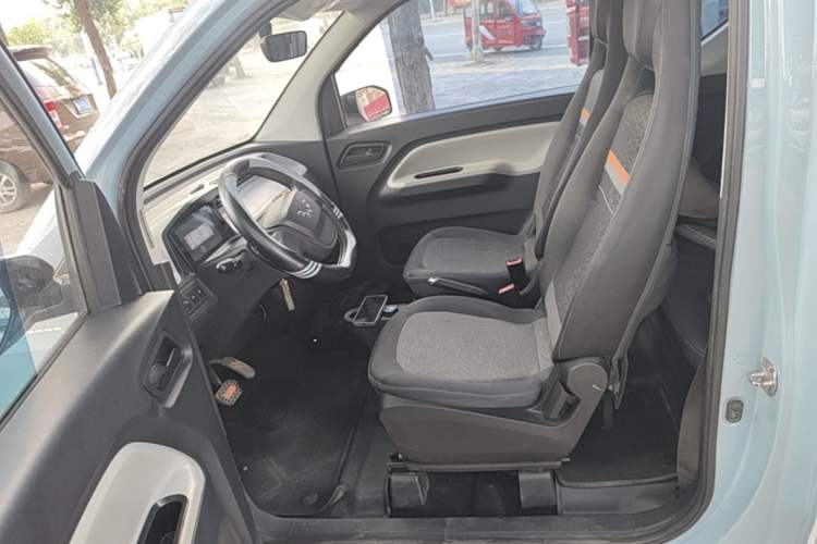 Used Wuling Hongguang MINIEV 2022 Easy Version Lithium Iron Phosphate Left Front Seat