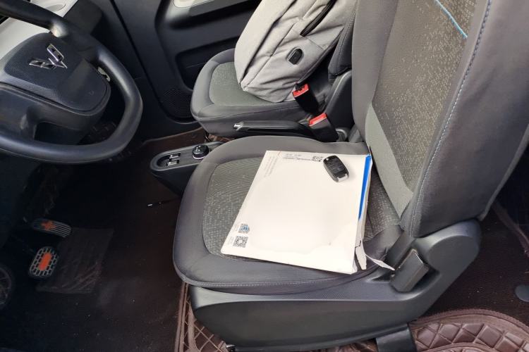Used Wuling Hongguang MINIEV 2022 Easy Version Lithium-NMC Left Front Seat