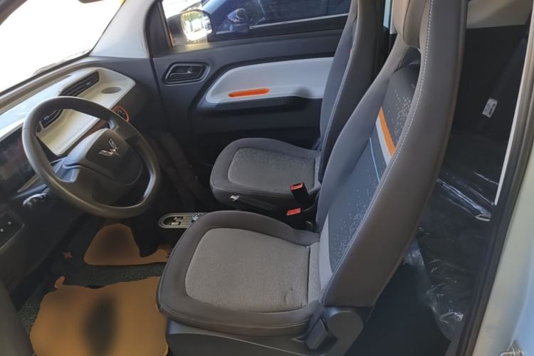 Used Wuling Hongguang MINIEV 2022 Easy Version Lithium Iron Phosphate Left Front Seat