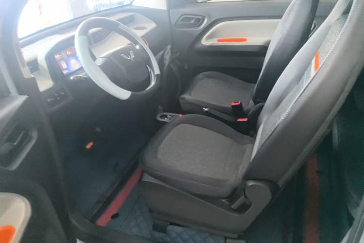 Used Wuling Hongguang MINIEV 2022 Zizai Version Lithium Iron Phosphate Left Front Seat