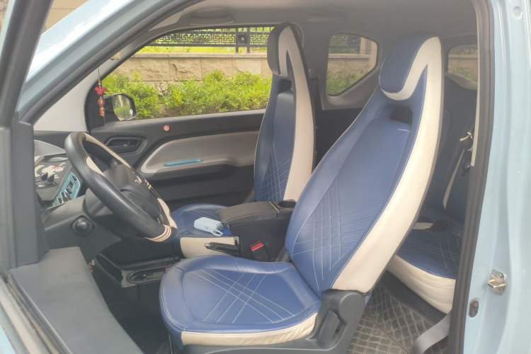 Used Wuling Hongguang MINIEV 2022 Zizai Version Lithium Iron Phosphate Left Front Seat