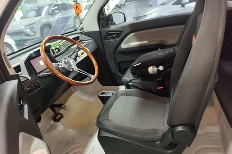 Used Wuling Hongguang MINIEV 2022 Zizai Version Lithium Iron Phosphate Left Front Seat