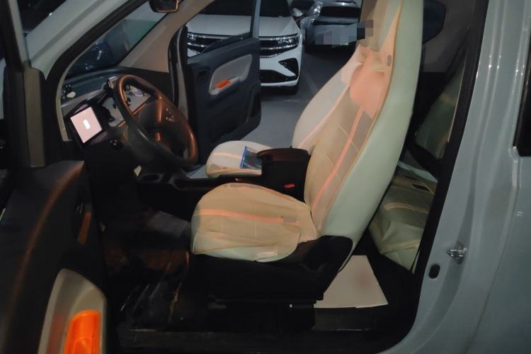 Used Wuling Hongguang MINIEV 2022 Zizai Version Lithium Iron Phosphate Left Front Seat
