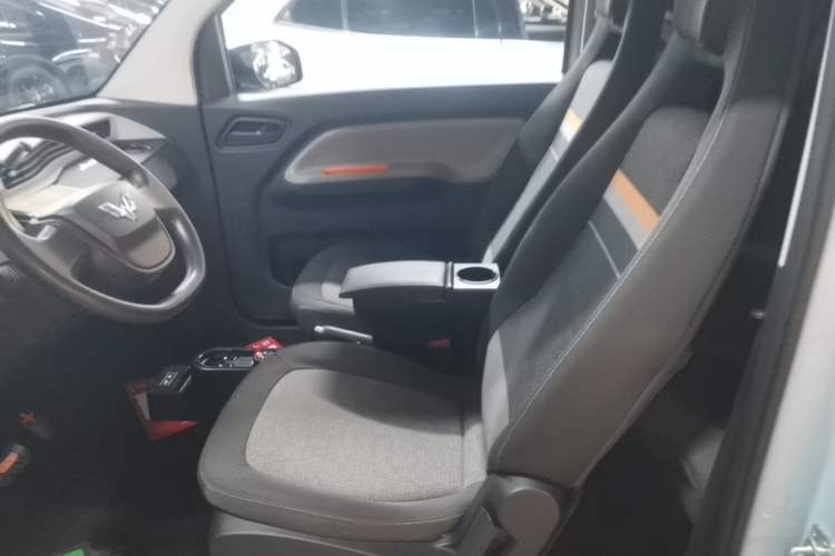 Used Wuling Hongguang MINIEV 2022 Macaron Premium Model – Lithium Iron Phosphate Left Front Seat