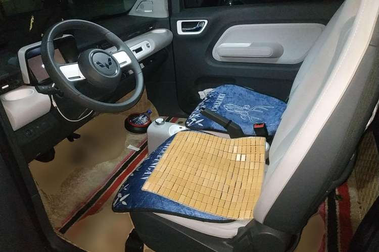 Used Wuling Hongguang MINIEV 2022 Convertible Model Left Front Seat
