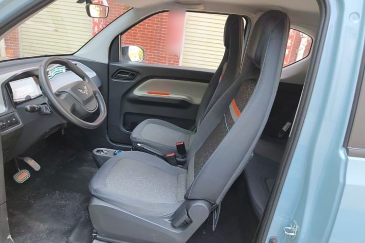 Used Wuling Hongguang MINIEV 2022 Easy Version Lithium Iron Phosphate Left Front Seat