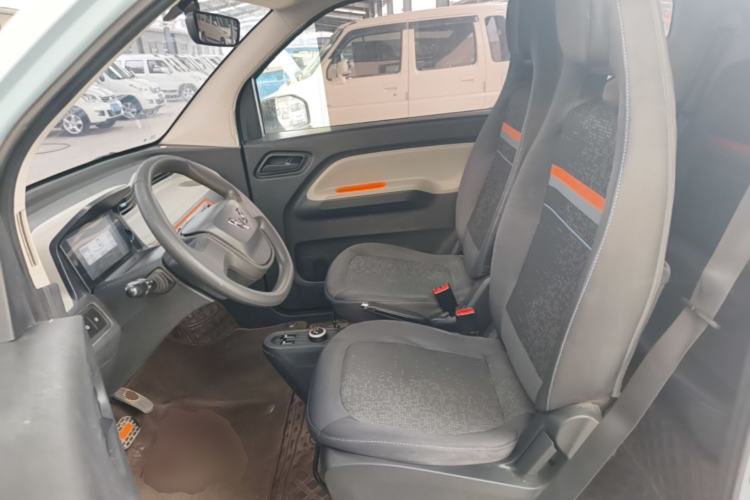 Used Wuling Hongguang MINIEV 2022 Easy Version Lithium Iron Phosphate Left Front Seat