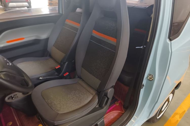 Used Wuling Hongguang MINIEV 2022 Easy Version Lithium Iron Phosphate Left Front Seat