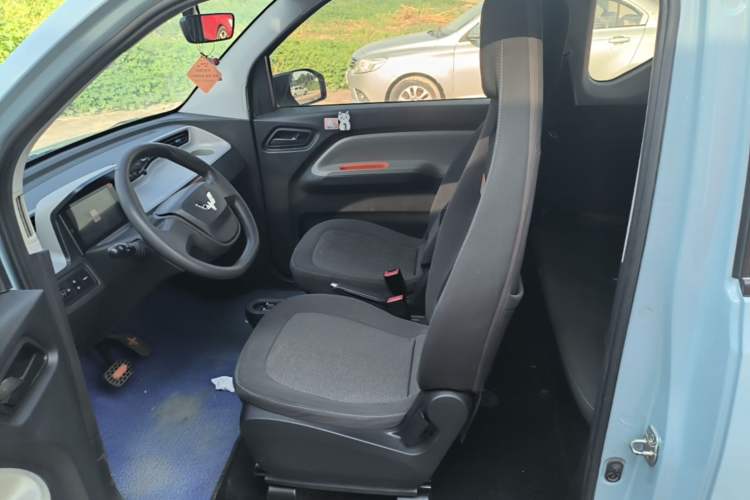 Used Wuling Hongguang MINIEV 2022 Zizai Version Lithium Iron Phosphate Left Front Seat