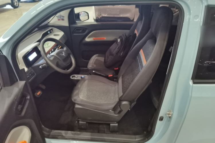 Used Wuling Hongguang MINIEV 2022 Easy Version Lithium Iron Phosphate Left Front Seat