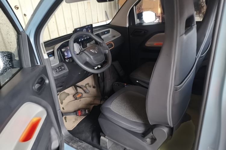 Used Wuling Hongguang MINIEV 2022 Zizai Version Lithium Iron Phosphate Left Front Seat