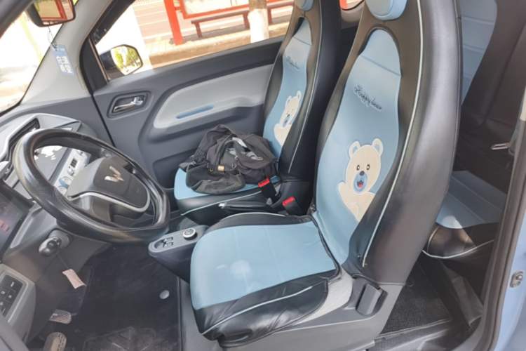 Used Wuling Hongguang MINIEV 2022 Macaron Premium Model – Lithium Iron Phosphate Left Front Seat