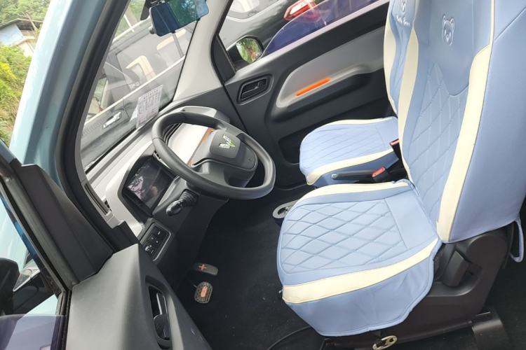 Used Wuling Hongguang MINIEV 2022 Zizai Version Lithium Iron Phosphate Left Front Seat