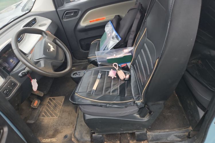 Used Wuling Hongguang MINIEV 2022 Zizai Version Lithium Iron Phosphate Left Front Seat