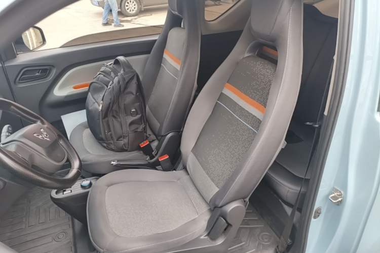 Used Wuling Hongguang MINIEV 2022 Zizai Version Lithium Iron Phosphate Left Front Seat