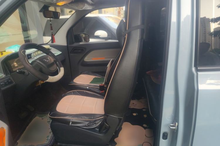Used Wuling Hongguang MINIEV 2022 Macaron Fashion Model Lithium Iron Phosphate Left Front Seat