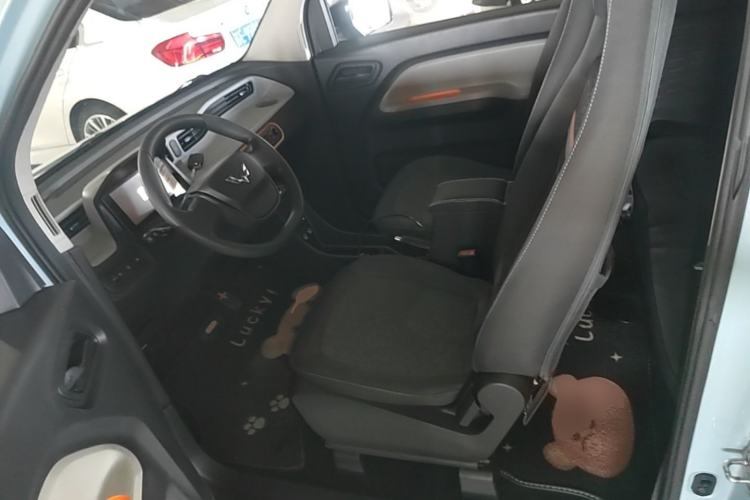 Used Wuling Hongguang MINIEV 2022 Zizai Version Lithium-NMC Left Front Seat