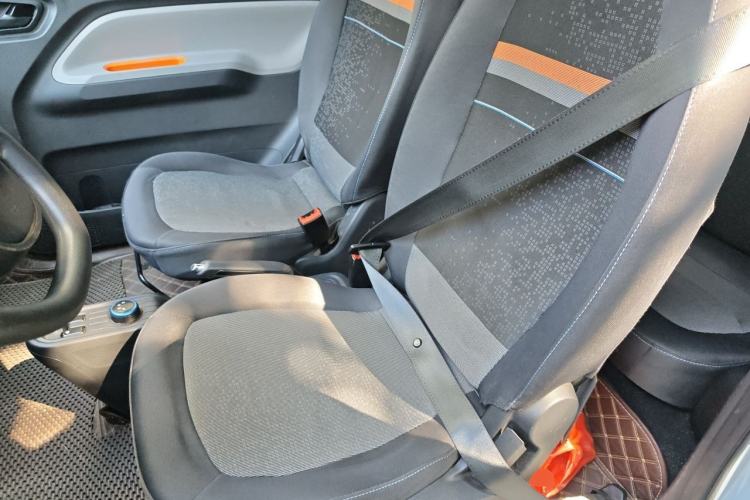 Used Wuling Hongguang MINIEV 2022 Zizai Version Lithium-NMC Left Front Seat