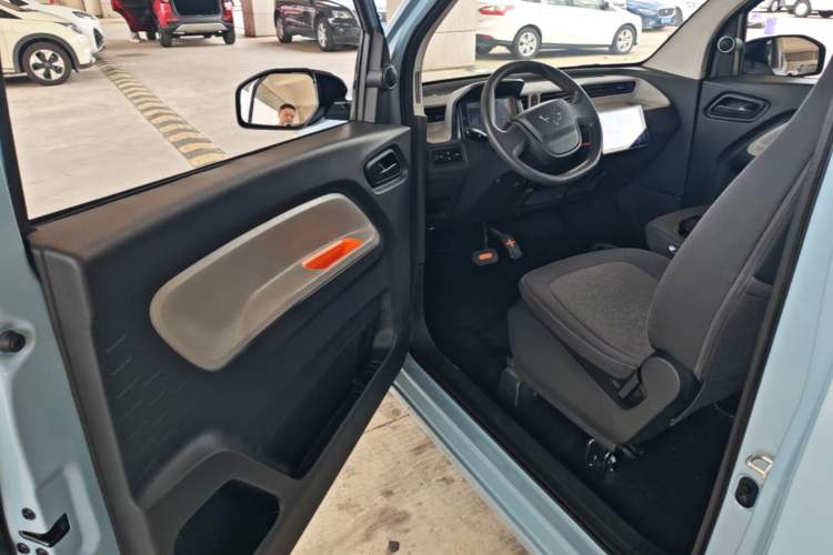 Used Wuling Hongguang MINIEV 2022 Enjoy Edition Lithium Iron Phosphate Left Front Seat