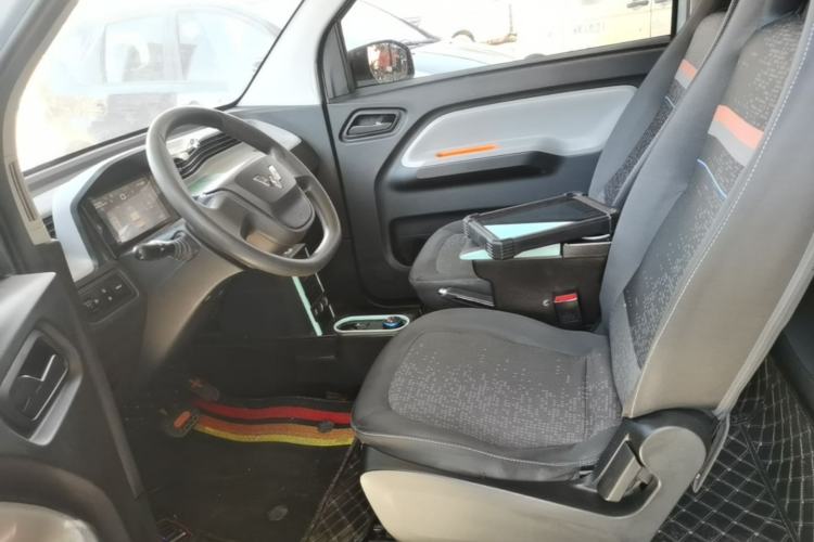 Used Wuling Hongguang MINIEV 2022 Zizai Version Lithium Iron Phosphate Left Front Seat