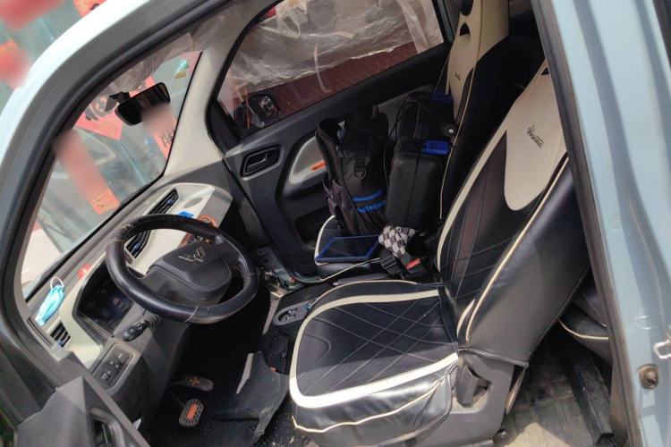 Used Wuling Hongguang MINIEV 2022 Zizai Version Lithium Iron Phosphate Left Front Seat