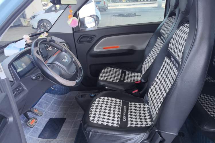 Used Wuling Hongguang MINIEV 2022 Enjoy Edition Lithium Iron Phosphate Left Front Seat