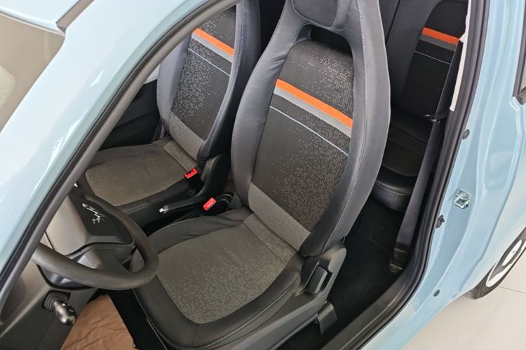 Used Wuling Hongguang MINIEV 2022 Easy Version Lithium Iron Phosphate Left Front Seat