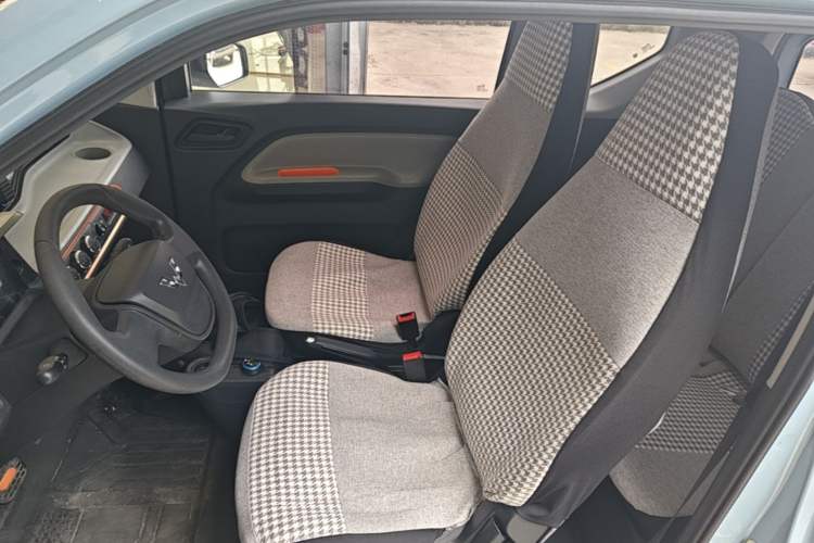 Used Wuling Hongguang MINIEV 2022 Easy Version Lithium-NMC Left Front Seat