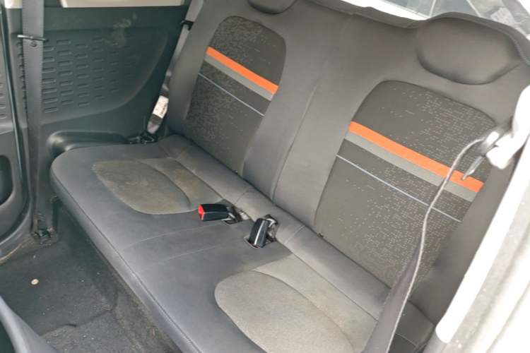 Used Wuling Hongguang MINIEV 2022 Zizai Version Lithium Iron Phosphate Left Rear Seat