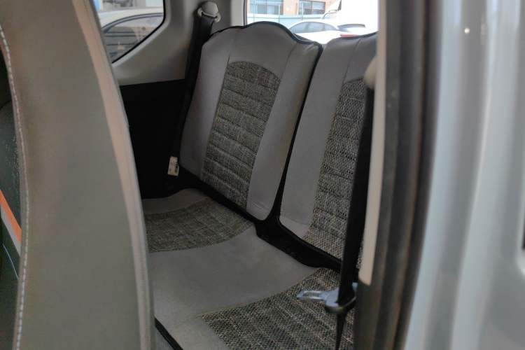 Used Wuling Hongguang MINIEV 2022 Easy Version Lithium Iron Phosphate Left Rear Seat