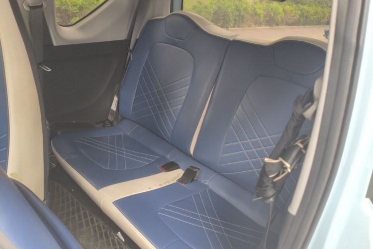 Used Wuling Hongguang MINIEV 2022 Zizai Version Lithium Iron Phosphate Left Rear Seat