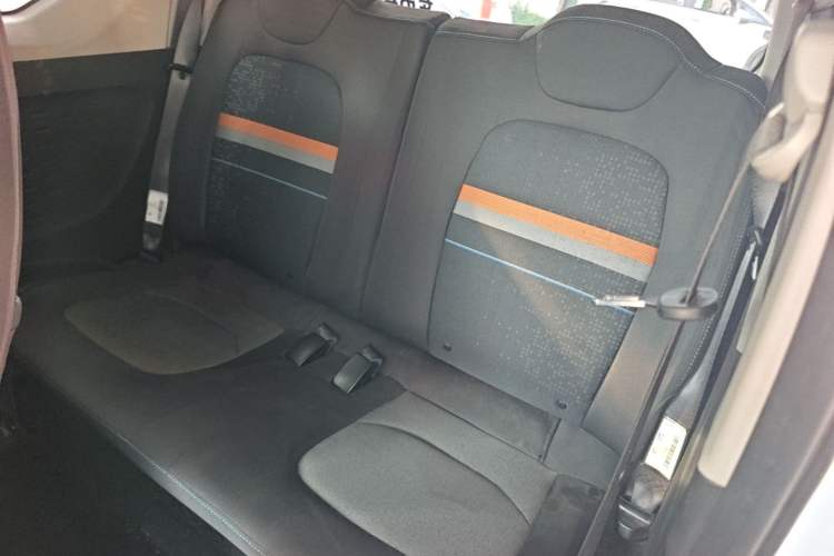 Used Wuling Hongguang MINIEV 2022 Zizai Version Lithium Iron Phosphate Left Rear Seat