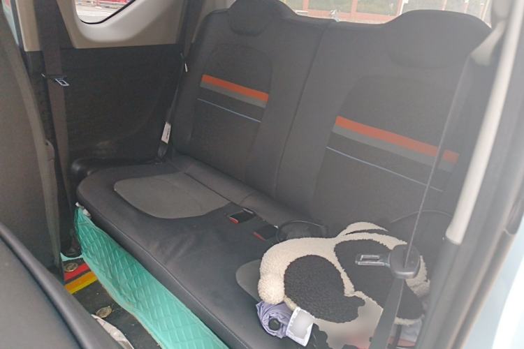 Used Wuling Hongguang MINIEV 2022 Macaron Fashion Model Lithium Iron Phosphate Left Rear Seat