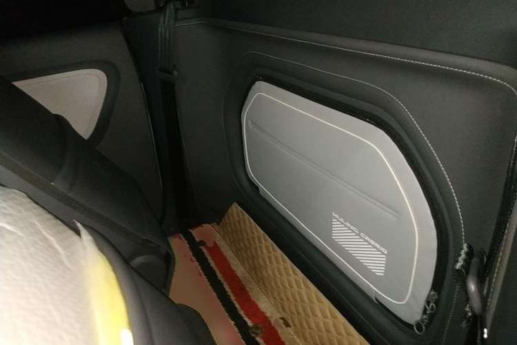 Used Wuling Hongguang MINIEV 2022 Convertible Model Left Rear Seat