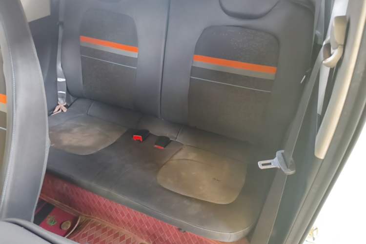 Used Wuling Hongguang MINIEV 2022 Easy Version Lithium Iron Phosphate Left Rear Seat