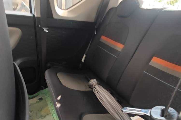 Used Wuling Hongguang MINIEV 2022 Easy Version Lithium Iron Phosphate Left Rear Seat