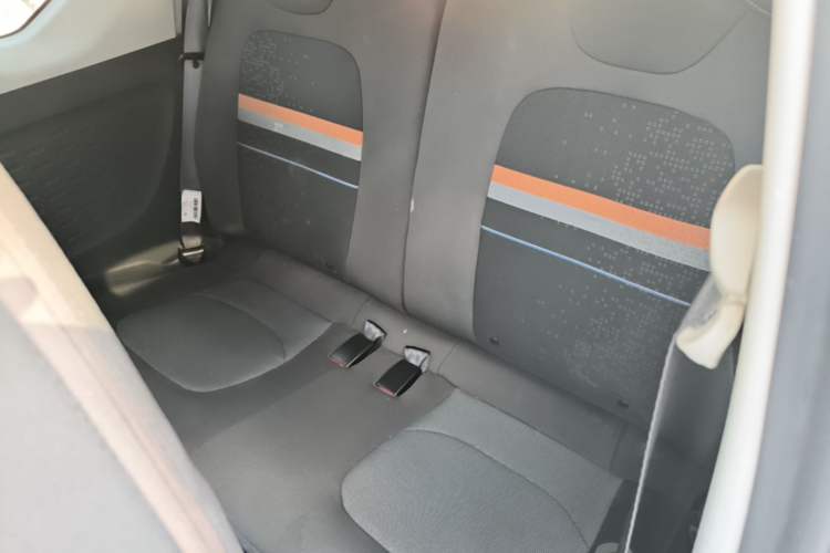 Used Wuling Hongguang MINIEV 2022 Zizai Version Lithium Iron Phosphate Left Rear Seat