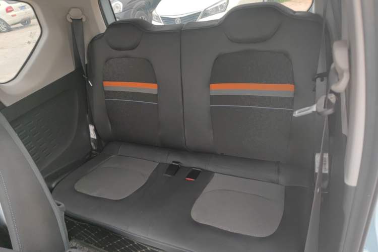 Used Wuling Hongguang MINIEV 2022 Zizai Version Lithium-NMC Left Rear Seat