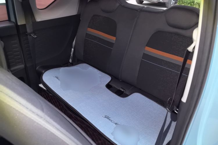 Used Wuling Hongguang MINIEV 2022 Easy Version Lithium Iron Phosphate Left Rear Seat