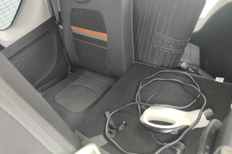Used Wuling Hongguang MINIEV 2022 Zizai Version Lithium-NMC Left Rear Seat