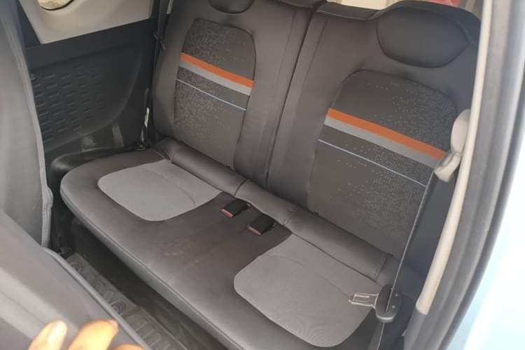 Used Wuling Hongguang MINIEV 2022 Zizai Version Lithium Iron Phosphate Left Rear Seat