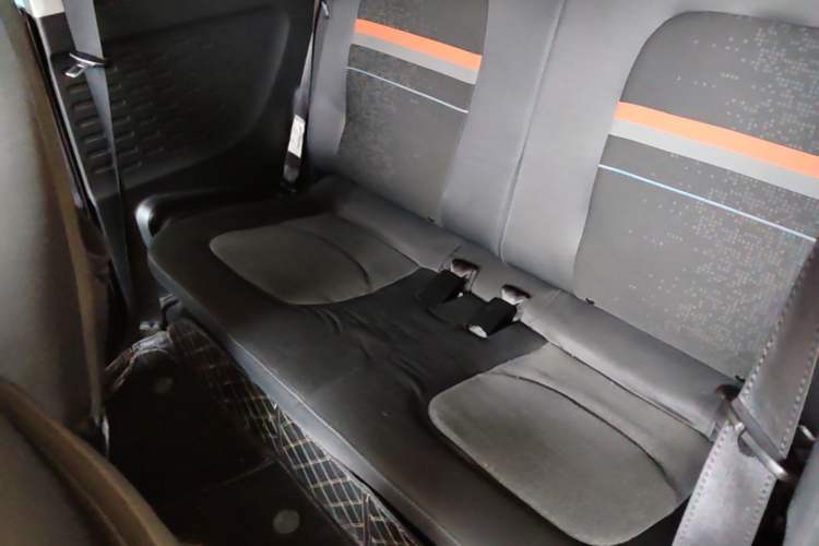 Used Wuling Hongguang MINIEV 2022 Easy Version Lithium Iron Phosphate Left Rear Seat