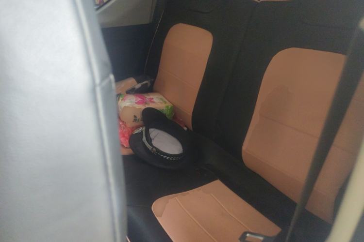 Used Wuling Hongguang MINIEV 2022 Macaron Fashion Model Lithium Iron Phosphate Left Rear Seat