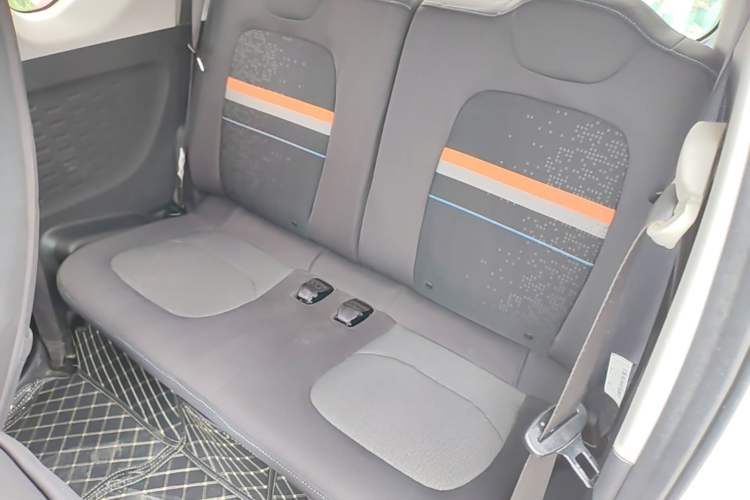 Used Wuling Hongguang MINIEV 2022 Zizai Version Lithium Iron Phosphate Left Rear Seat