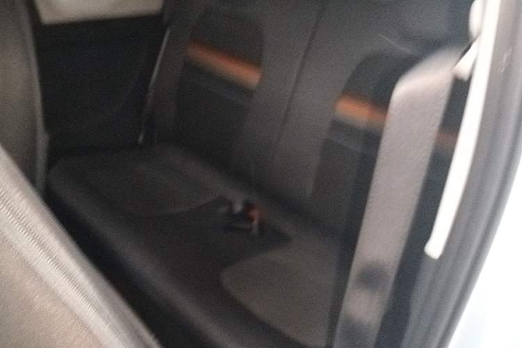 Used Wuling Hongguang MINIEV 2022 Zizai Version Lithium Iron Phosphate Left Rear Seat